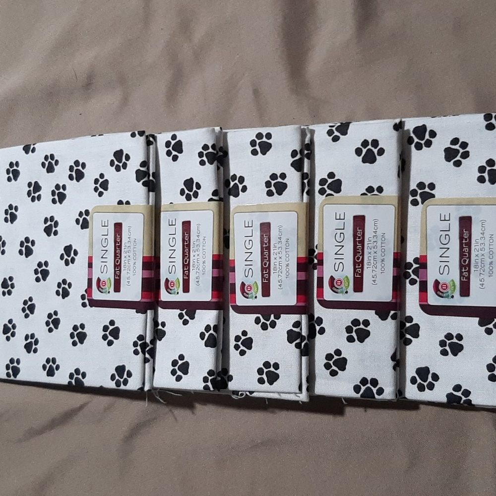 🐾 🐾 puppies 🐶 paw materials